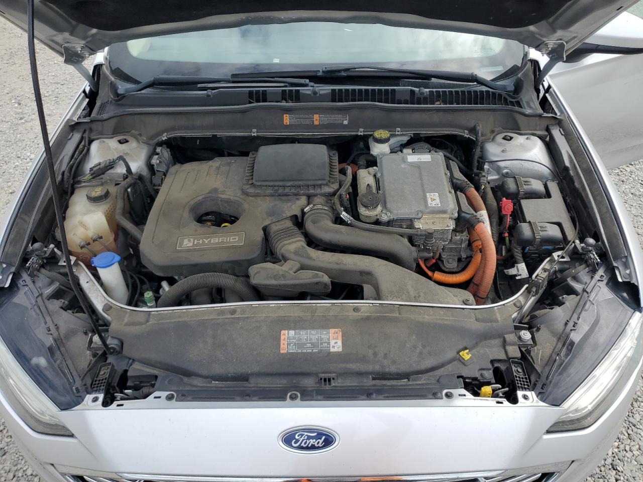 FORD FUSION SE HYBRID