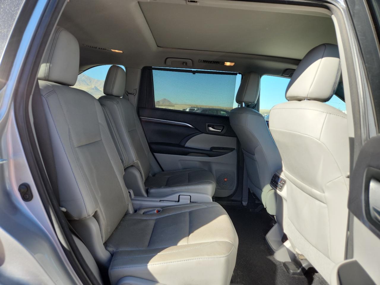 TOYOTA HIGHLANDER HYBRID LIMITED