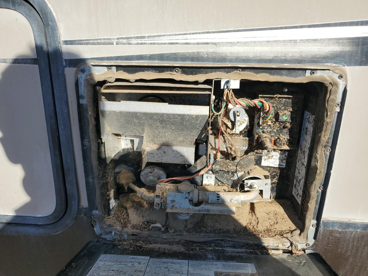 Lot #3281730895 2016 WINNEBAGO TRAVELTRLR