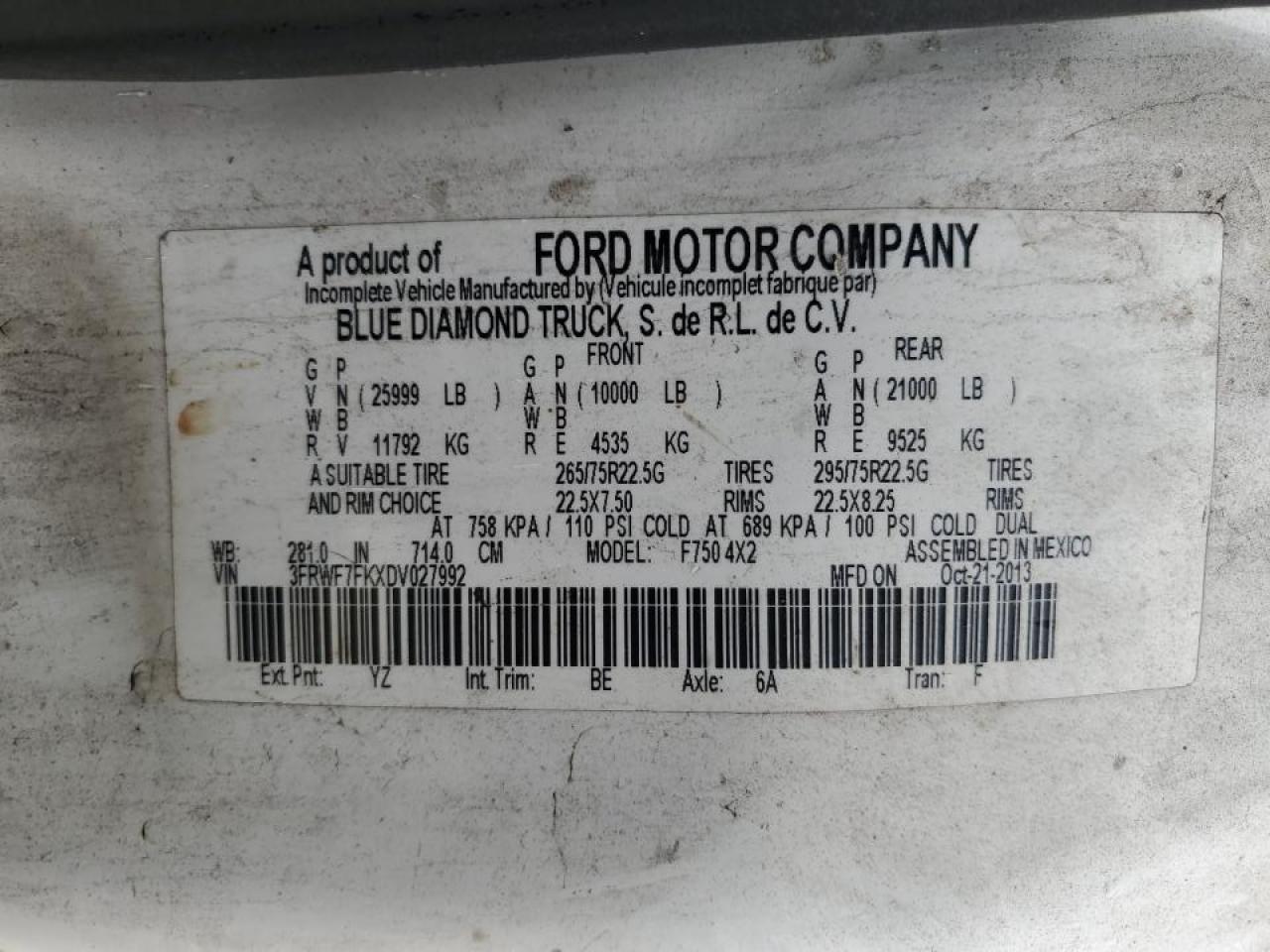 FORD F-750 SUPER DUTY