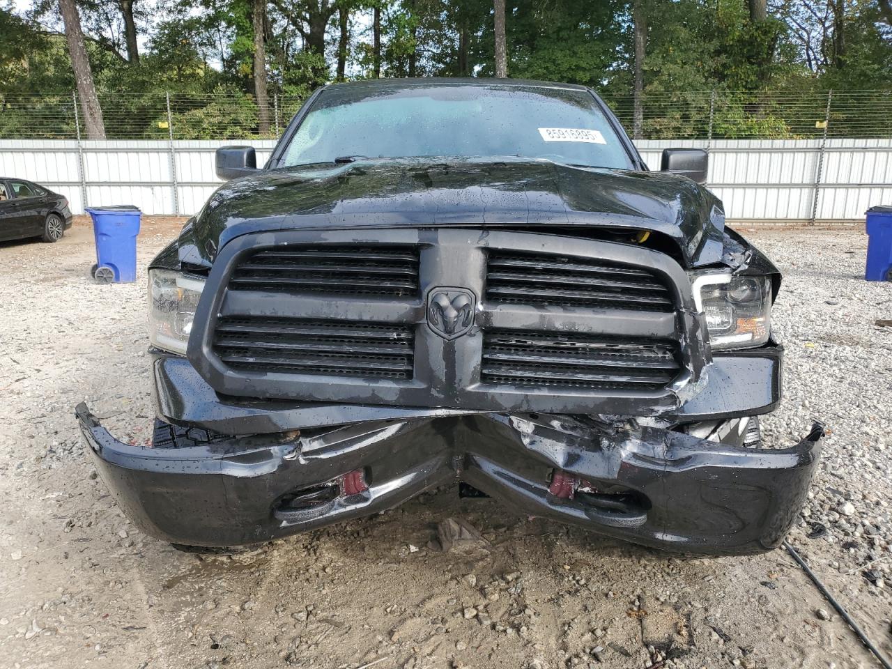 RAM 1500 SLT
