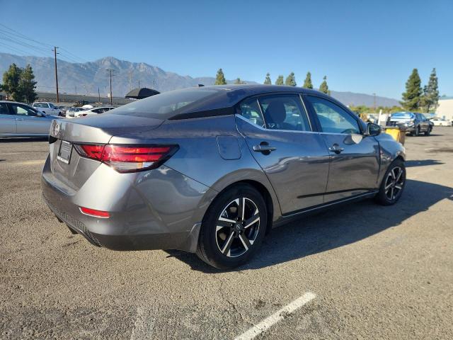 2025 NISSAN SENTRA SV - Inny widok