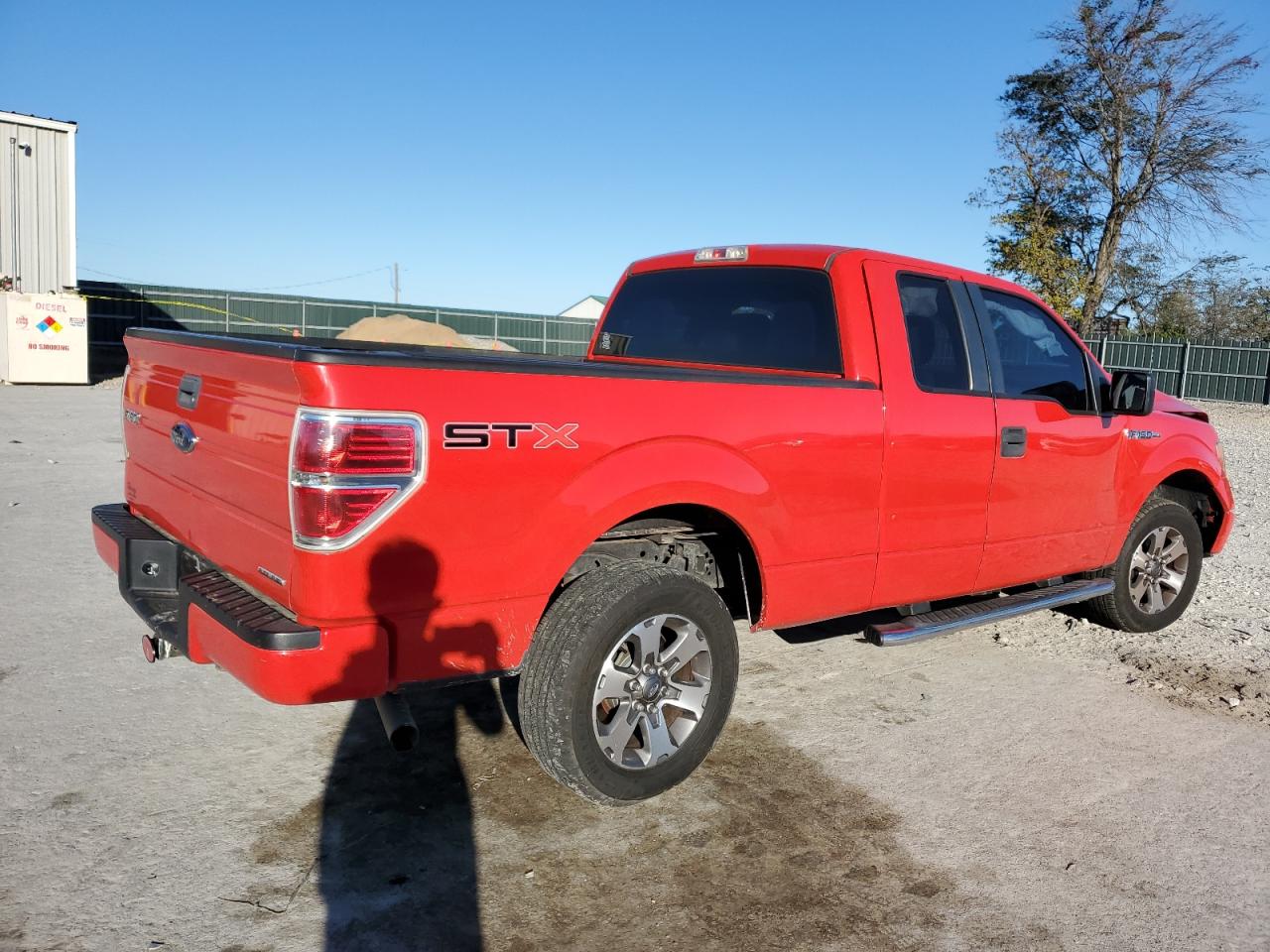 FORD F-150 SUPER CAB