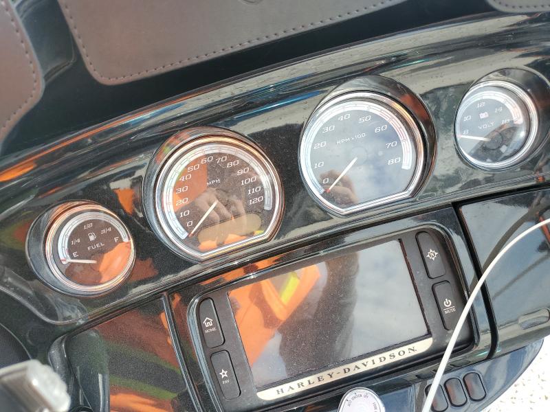 2014 HARLEY-DAVIDSON FLH 1HD1KEL18EB689392