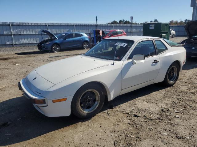 PORSCHE 944