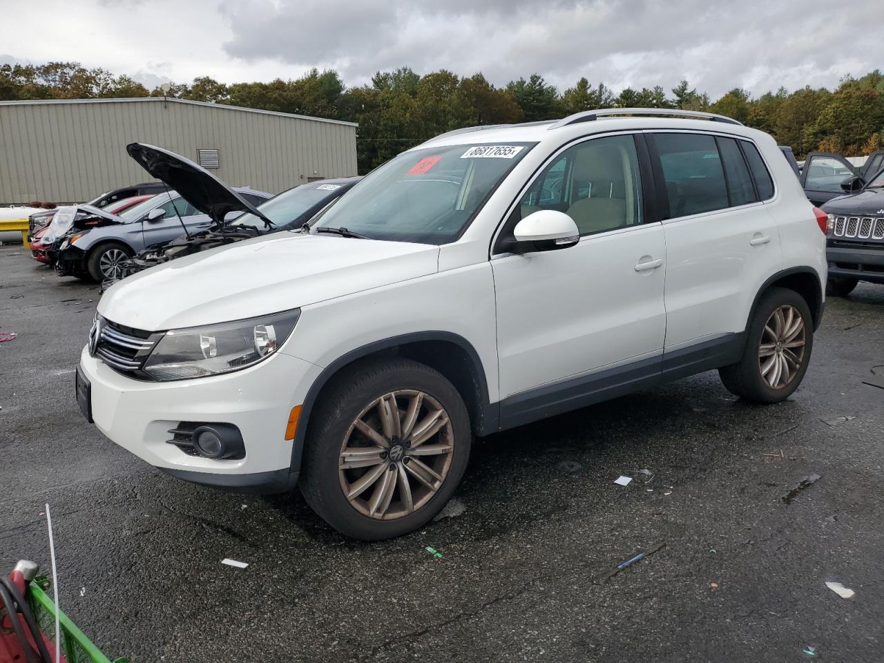 VOLKSWAGEN TIGUAN S