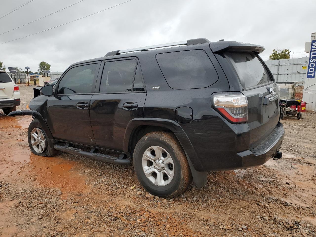 TOYOTA 4RUNNER SR5/SR5 PREMIUM