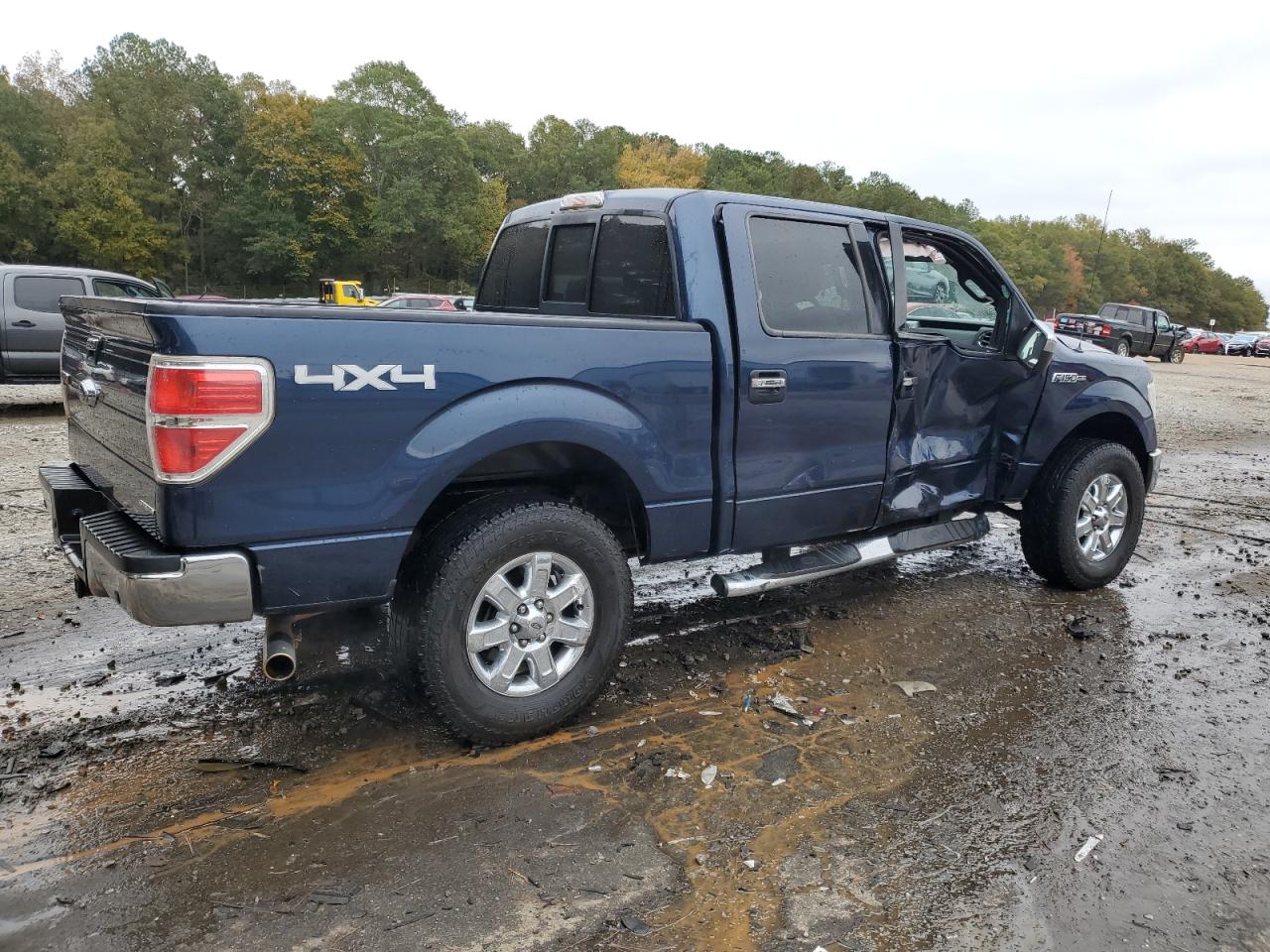 FORD F-150 SUPERCREW