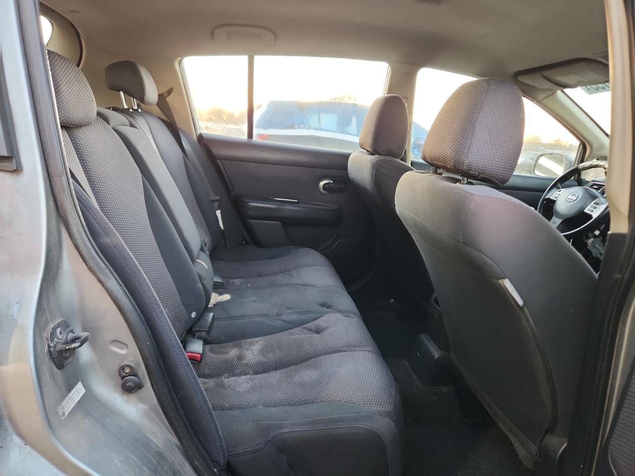 Lot #3275465708 2007 NISSAN VERSA S