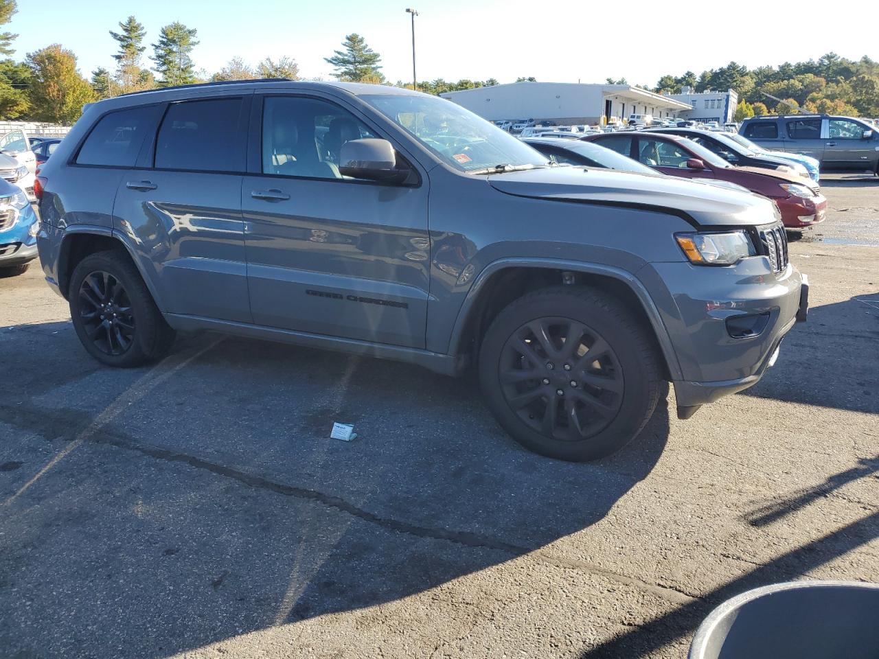 JEEP GRAND CHEROKEE LAREDO