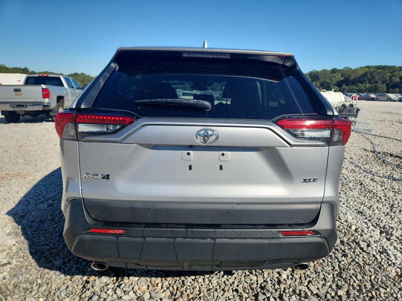 TOYOTA RAV4 XLE PREMIUM