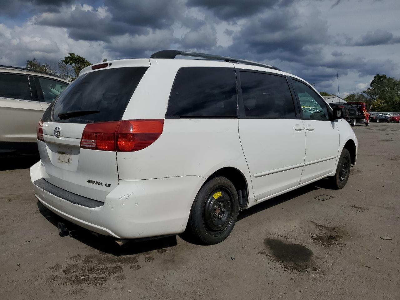 Lot #3280286992 2004 TOYOTA SIENNA CE