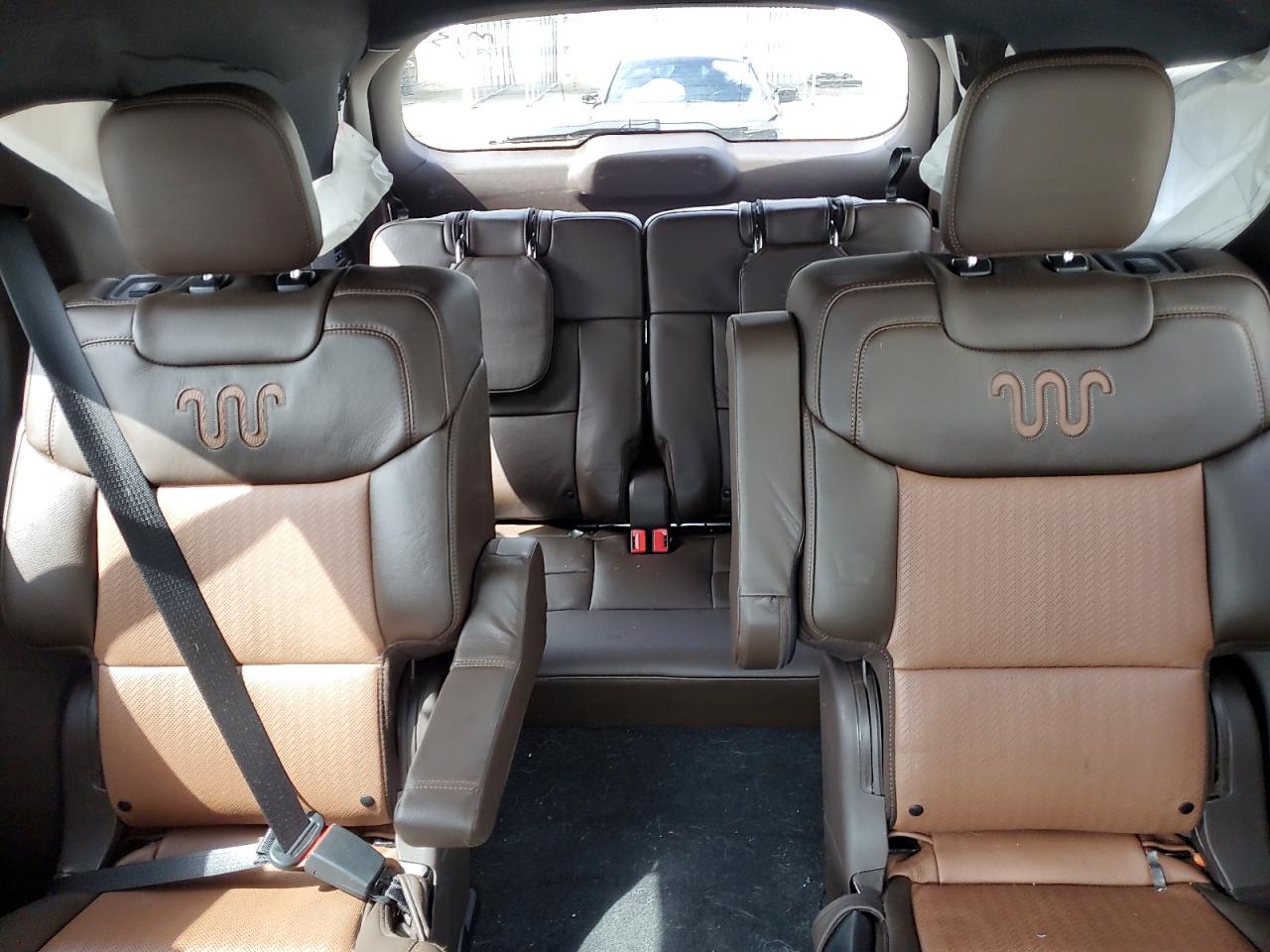 FORD EXPLORER KING RANCH