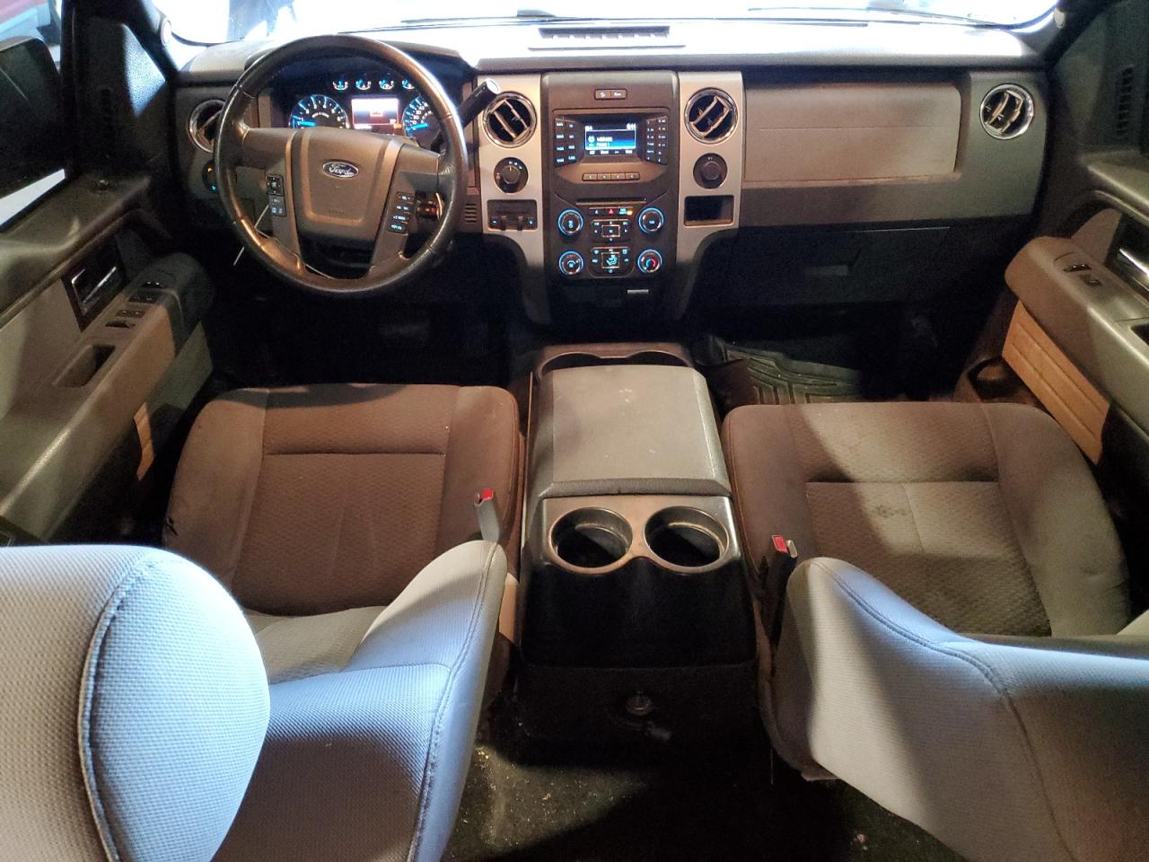 FORD F-150 SUPERCREW