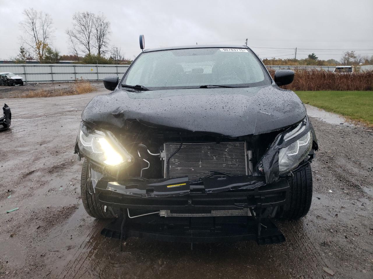 NISSAN ROGUE SPORT S