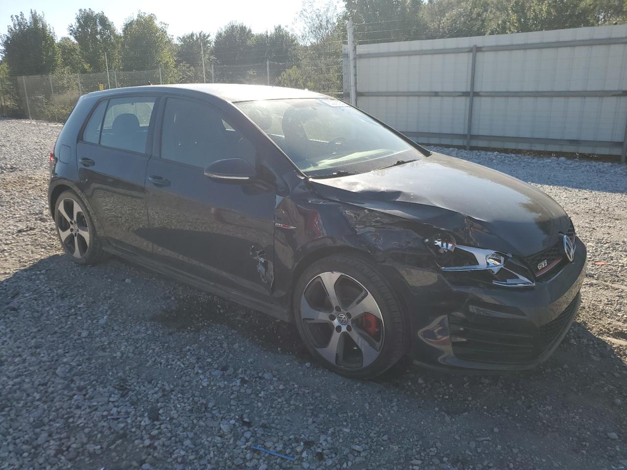 VOLKSWAGEN GOLF GTI S