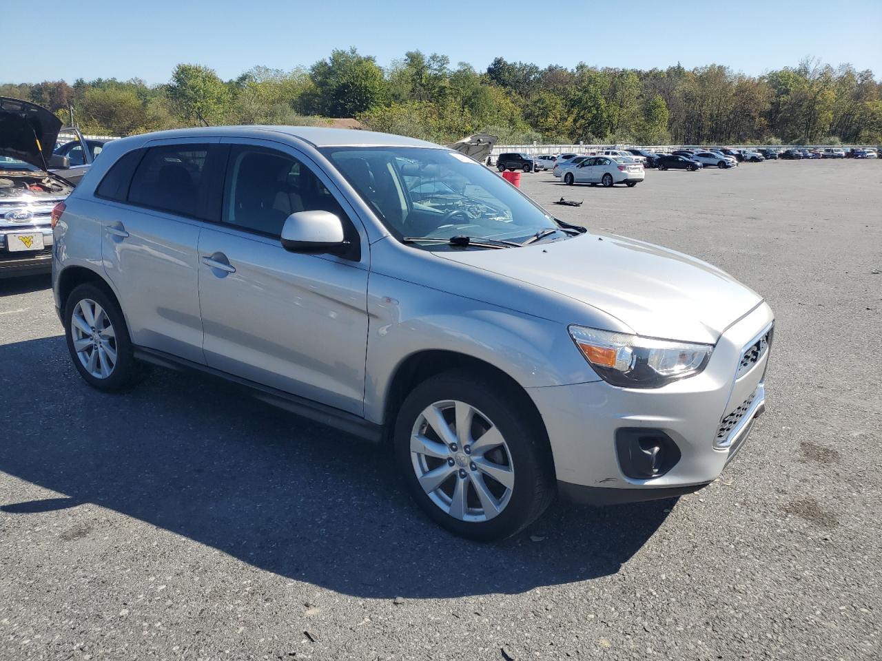 MITSUBISHI OUTLANDER ES