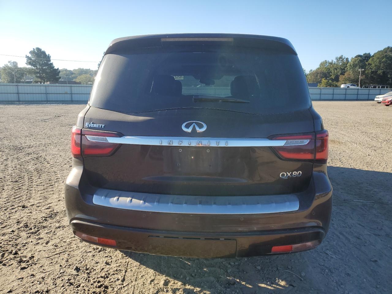 INFINITI QX80 BASE