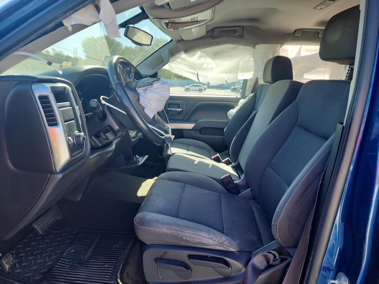 CHEVROLET SILVERADO C1500 LT