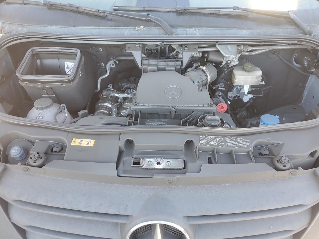 MERCEDES-BENZ SPRINTER 2500