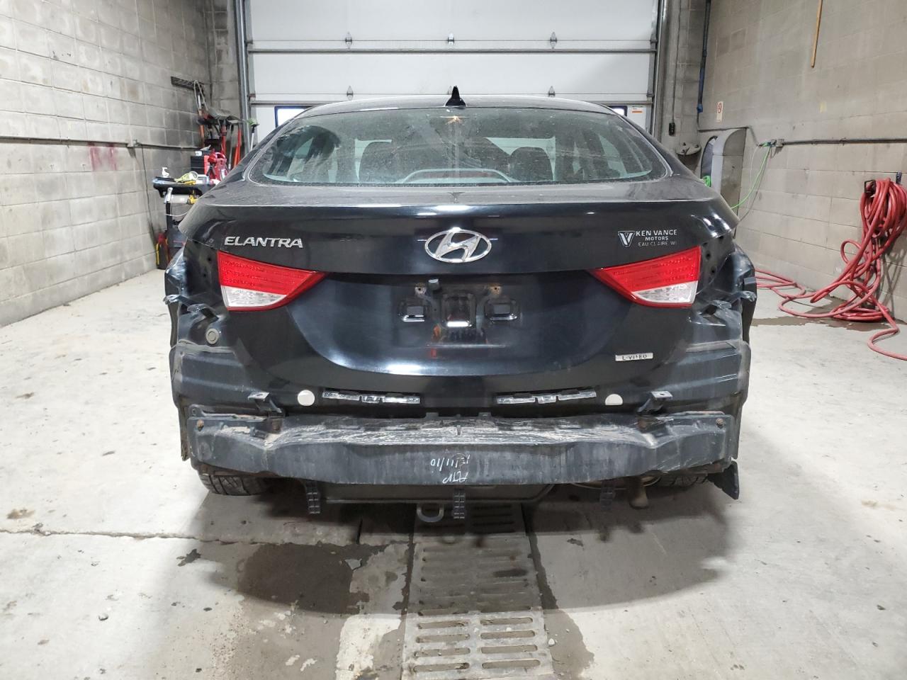HYUNDAI ELANTRA GLS
