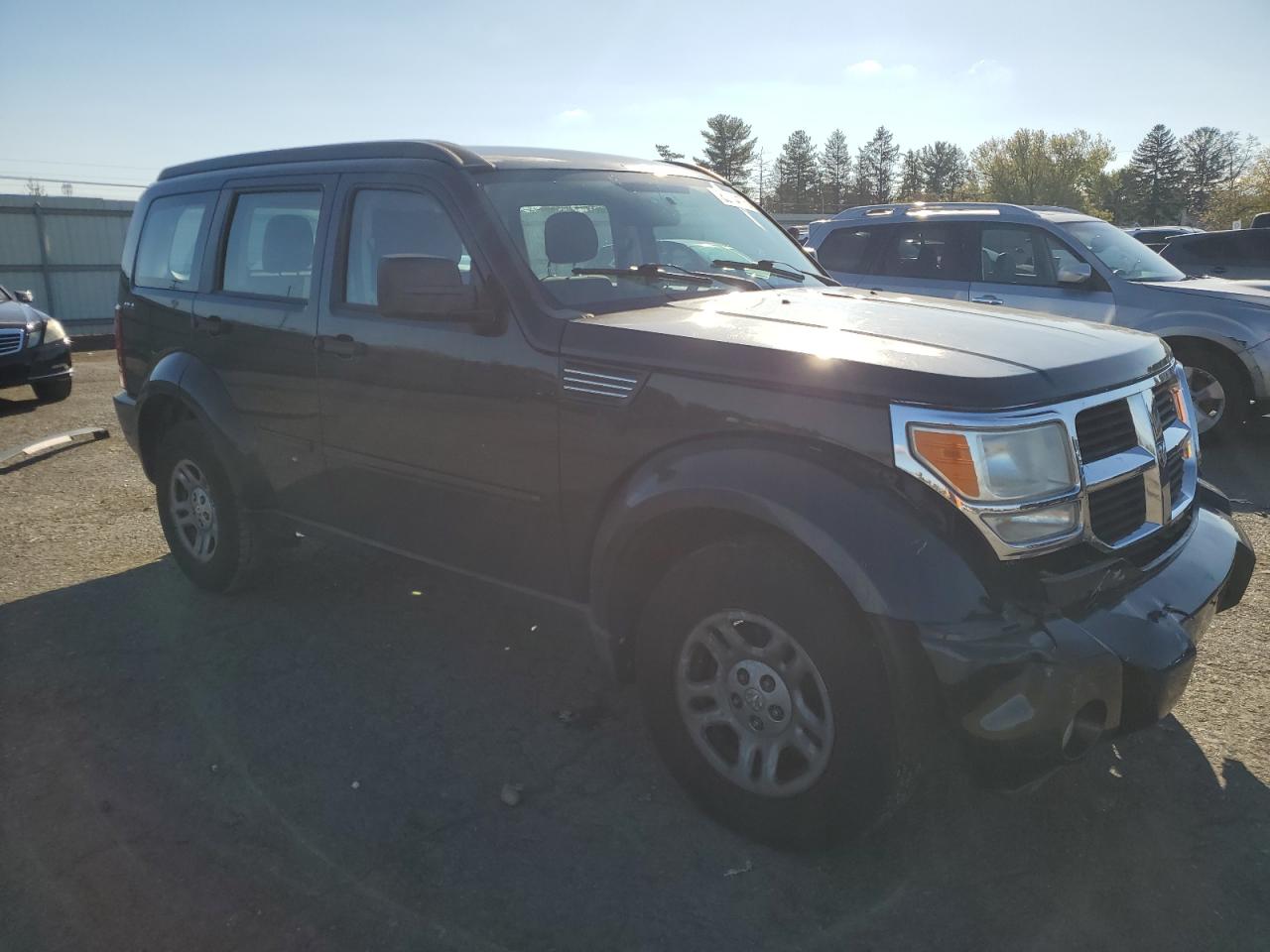 DODGE NITRO SE