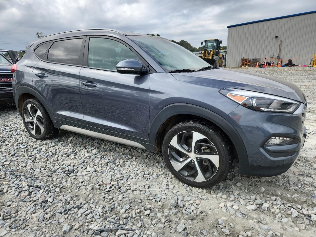 HYUNDAI TUCSON SPORT
