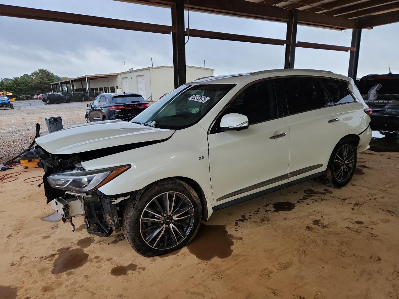  Salvage INFINITI Qx