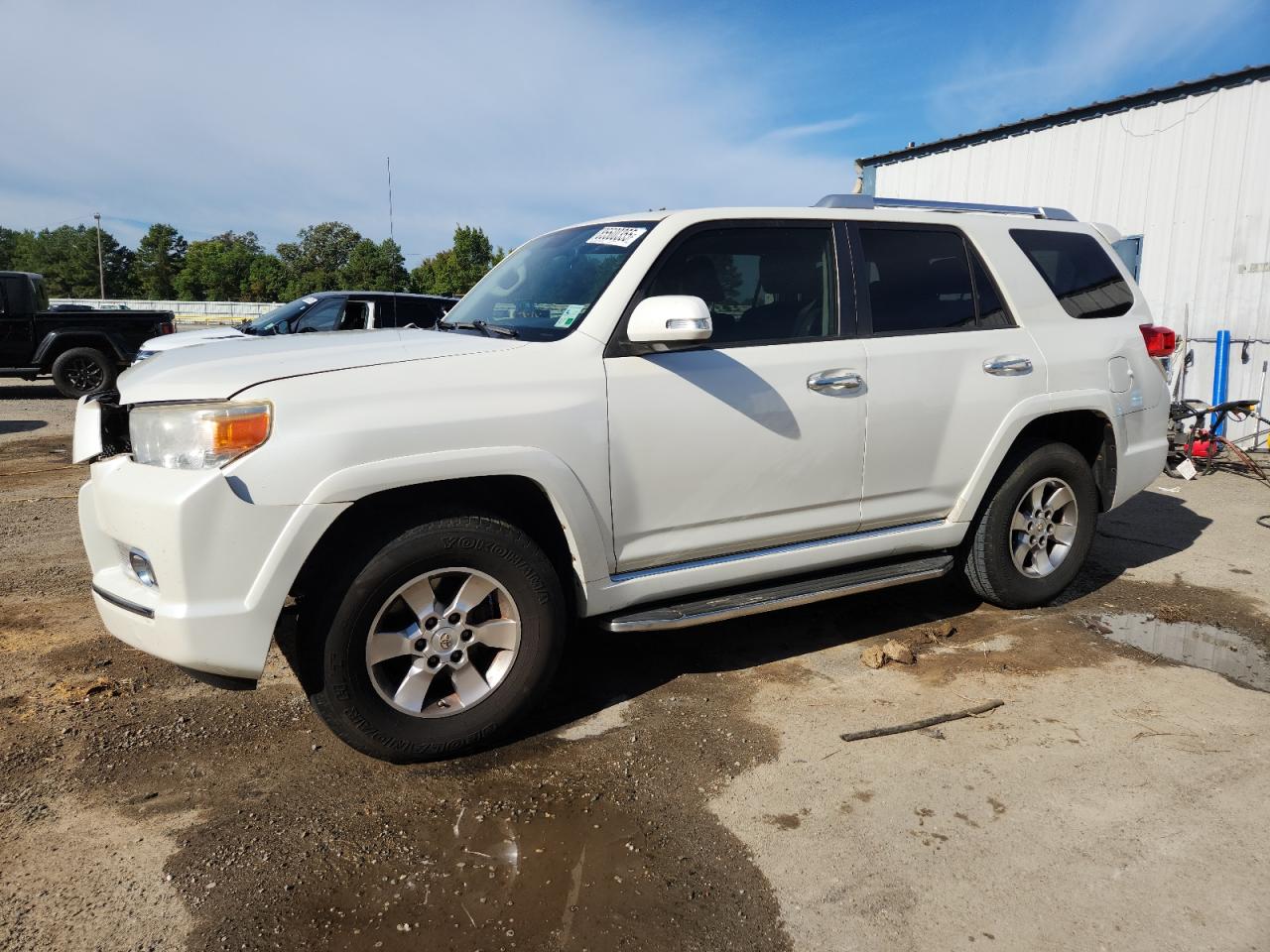 TOYOTA 4RUNNER SR5