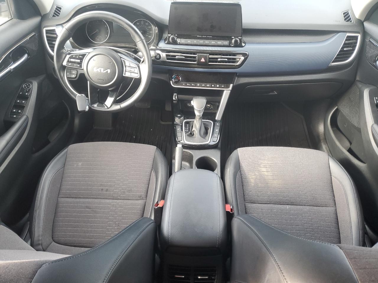 KIA SELTOS NIGHTFALL