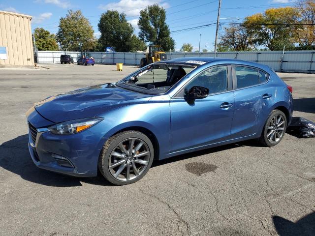 MAZDA 3 TOURING