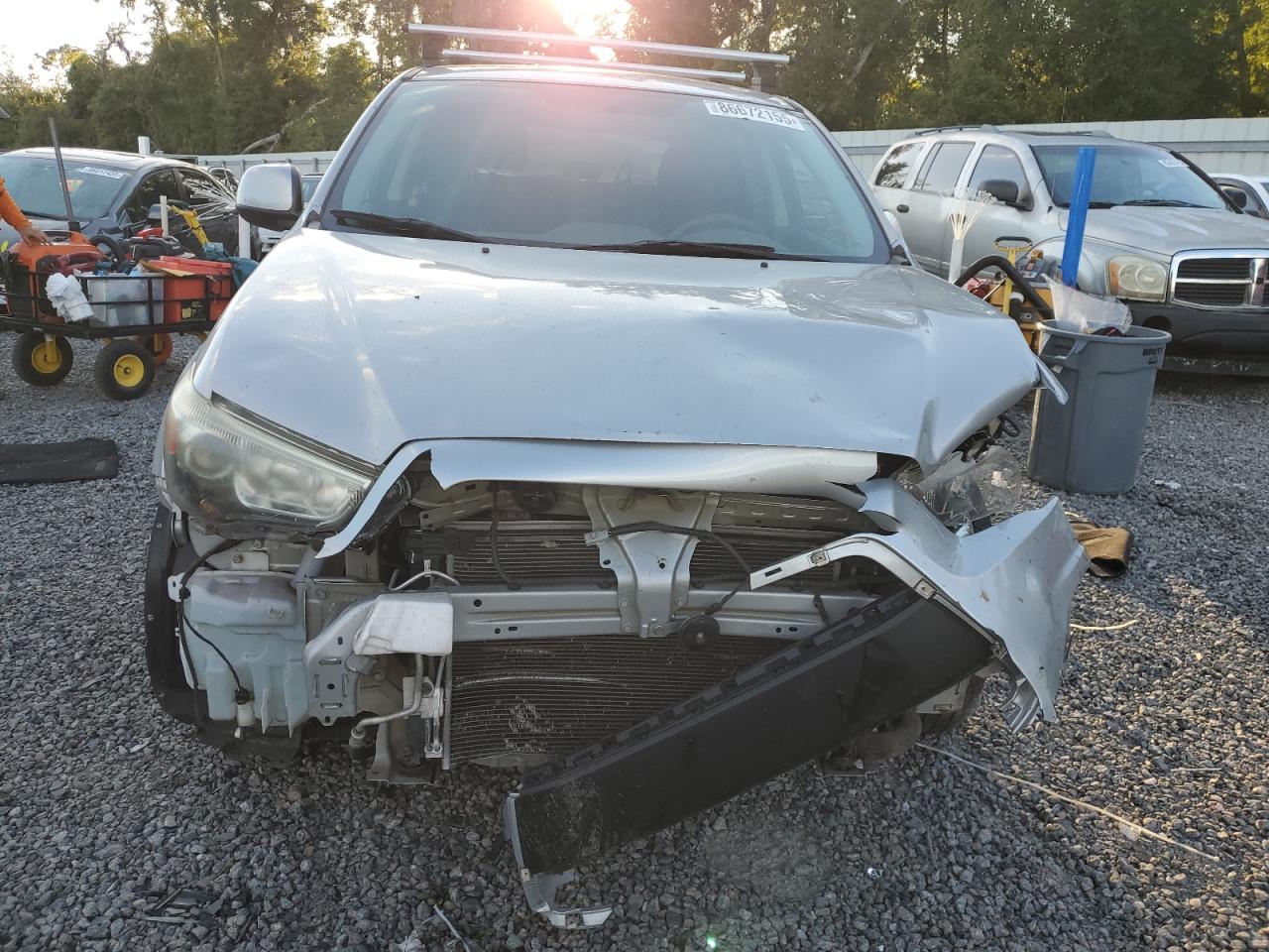 MITSUBISHI OUTLANDER ES