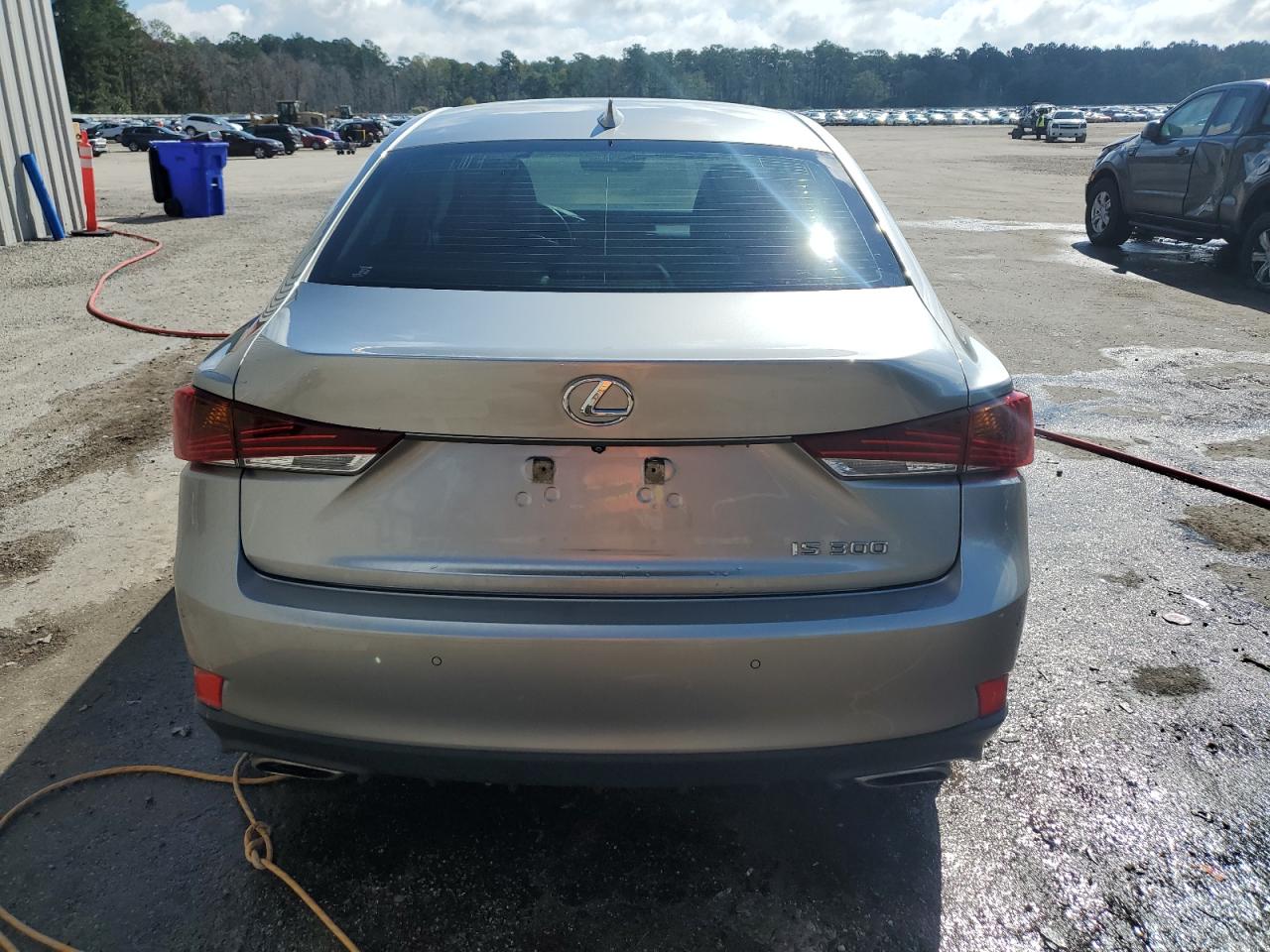 LEXUS IS 300 PREMIUM