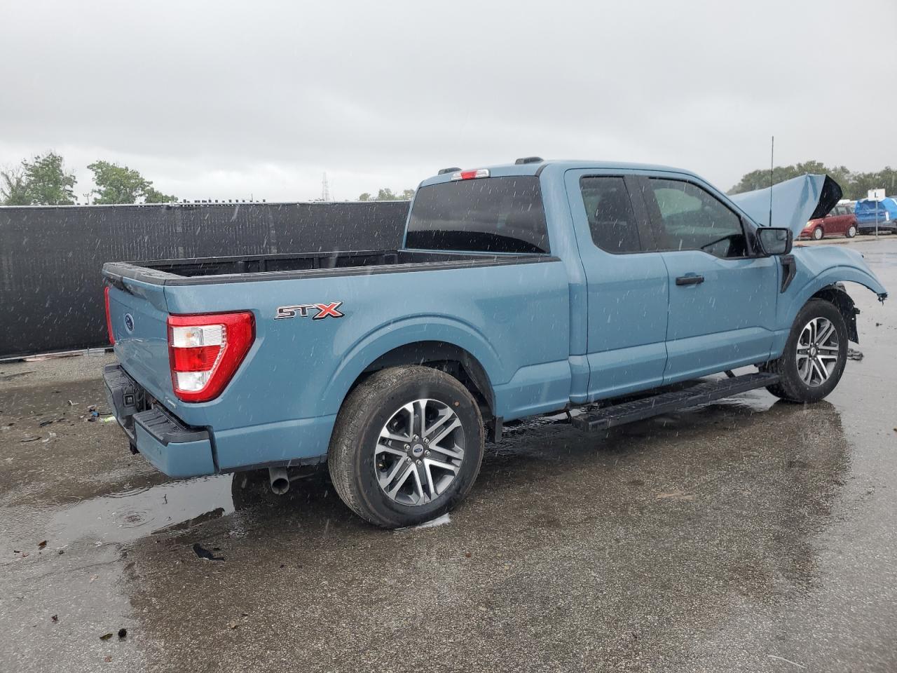 FORD F-150 SUPER CAB