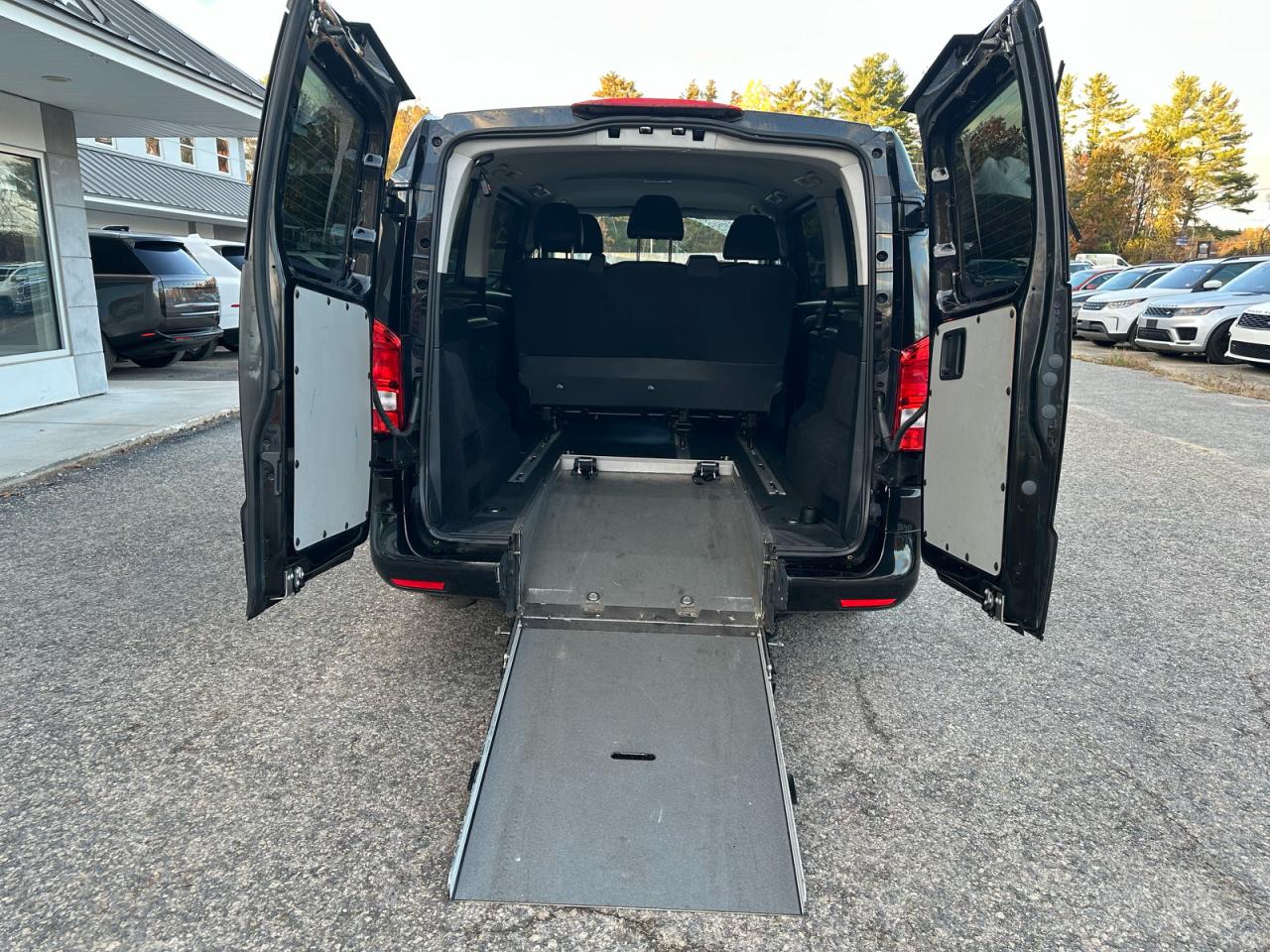 MERCEDES-BENZ METRIS