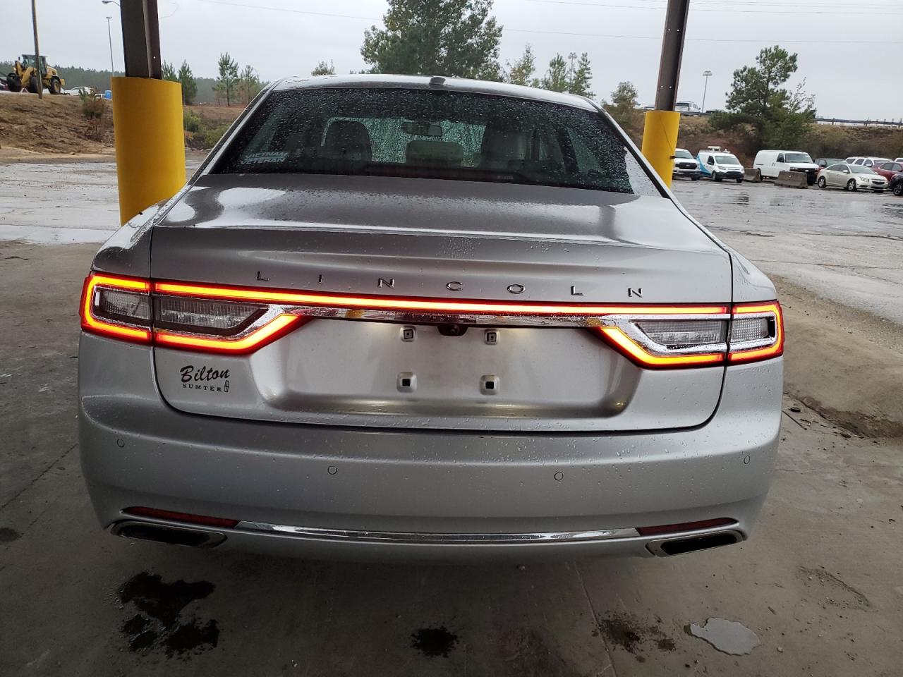 LINCOLN CONTINENTAL RESERVE