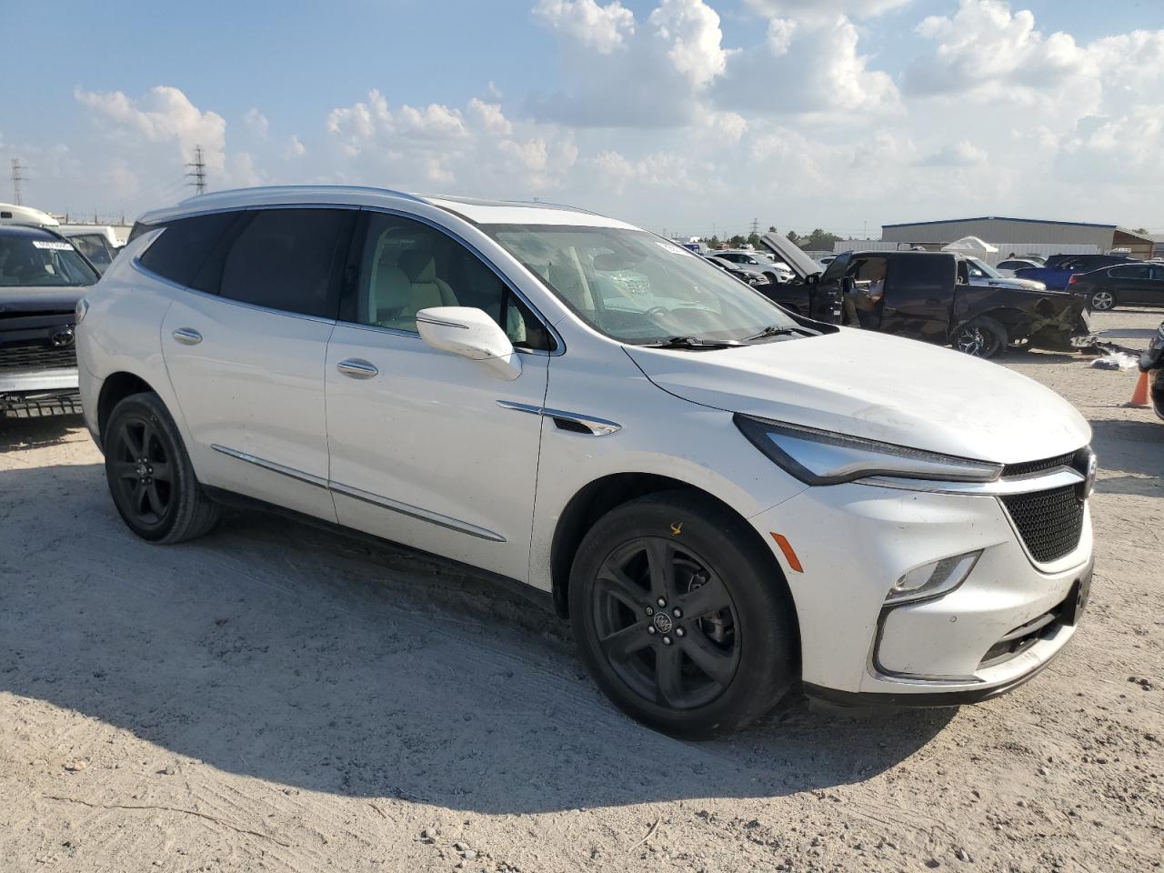 BUICK ENCLAVE ESSENCE