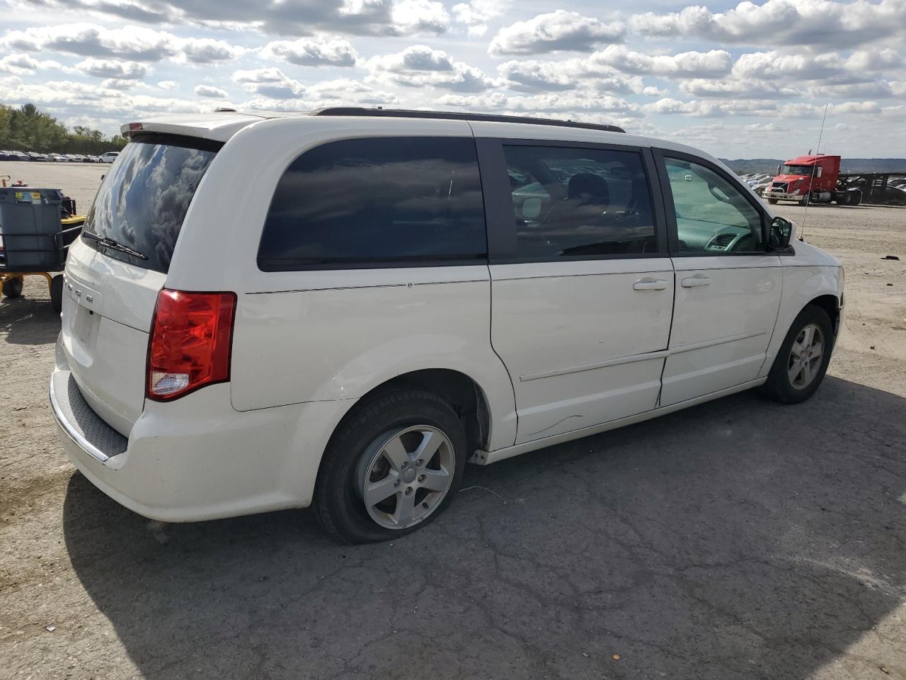 DODGE GRAND CARAVAN SXT