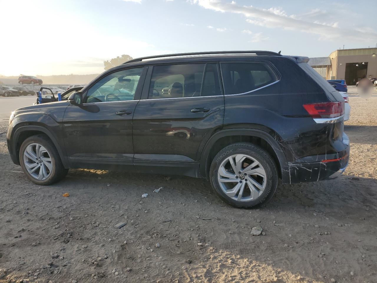 VOLKSWAGEN ATLAS SE
