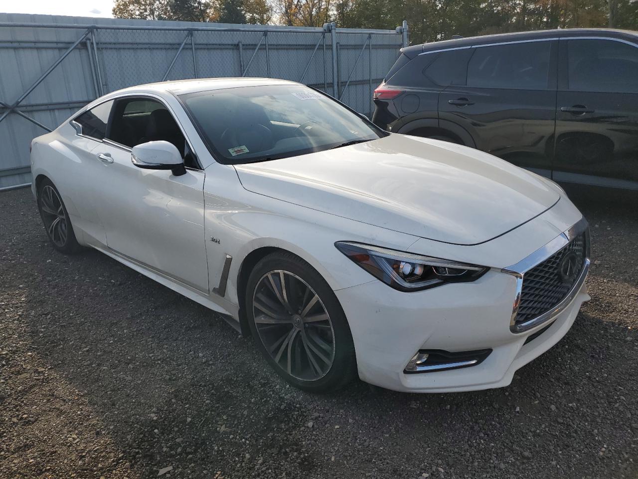 INFINITI Q60 PURE
