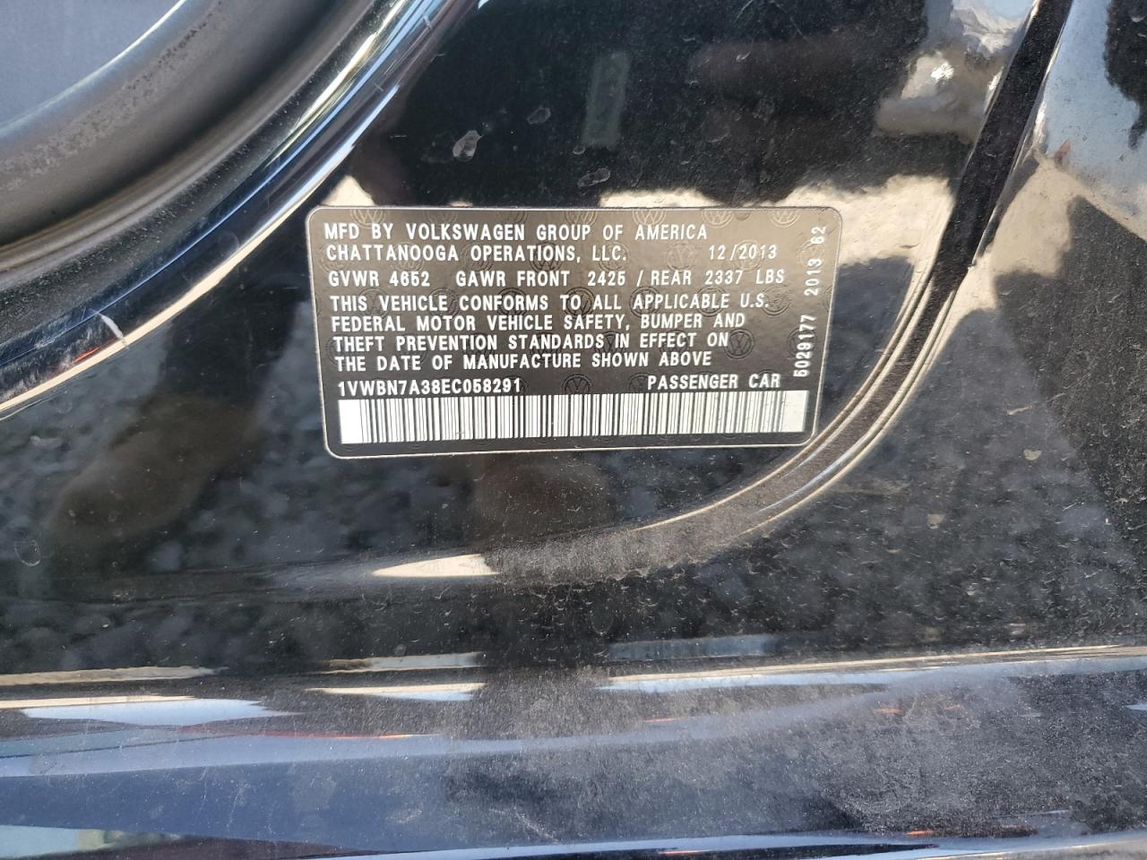 VOLKSWAGEN PASSAT SE