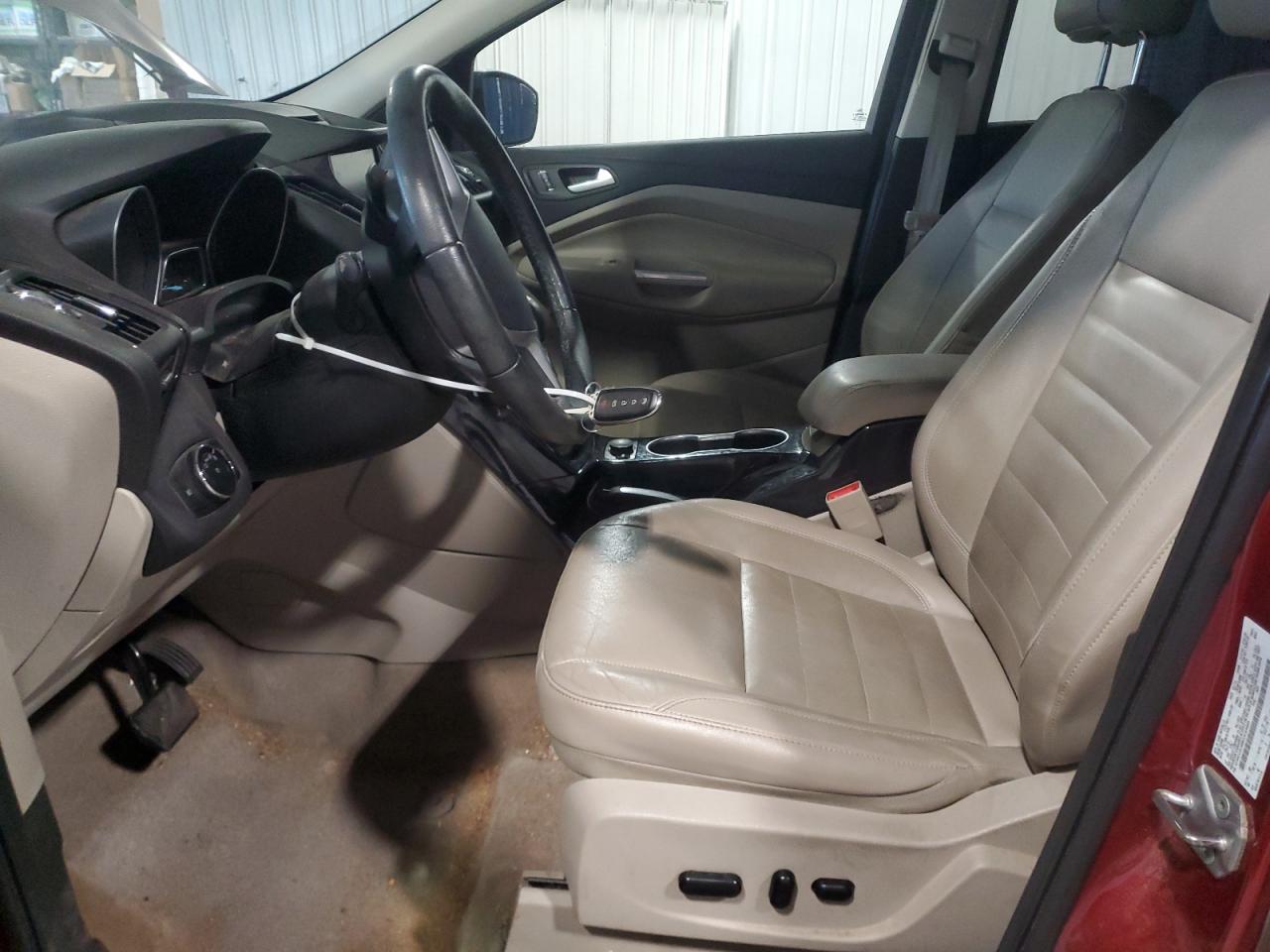 FORD ESCAPE TITANIUM