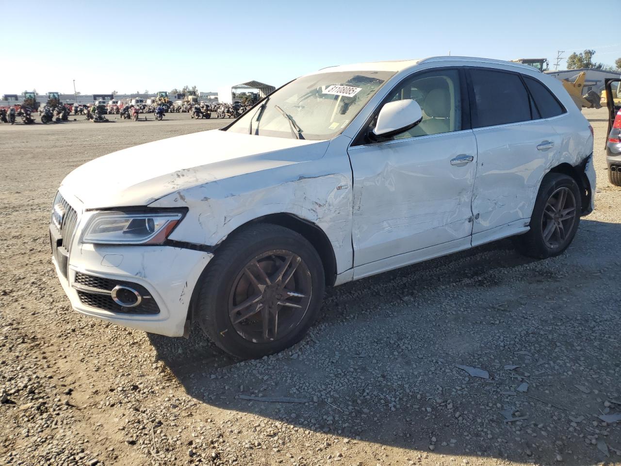 AUDI Q5 PREMIUM PLUS S-LINE