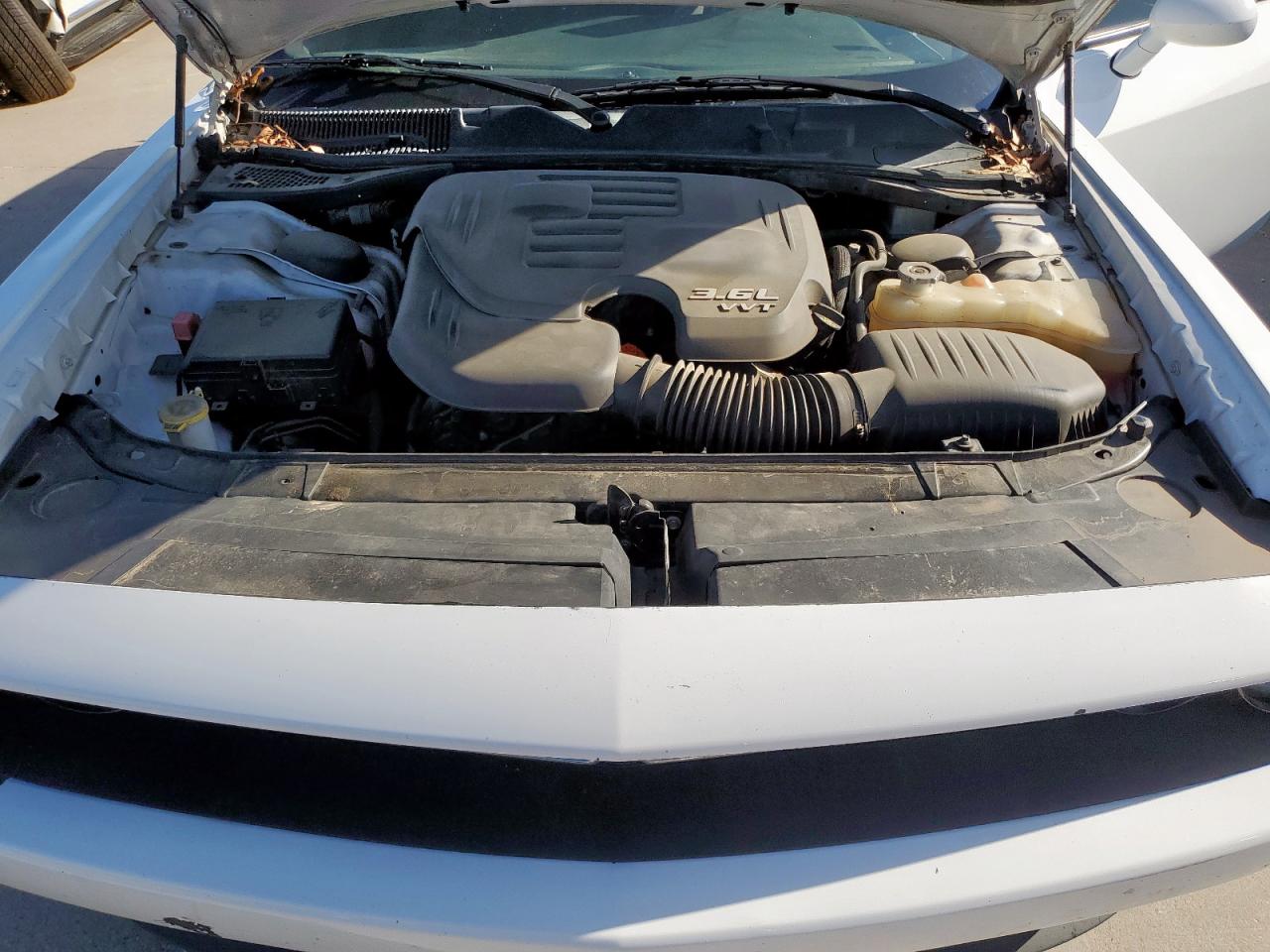 DODGE CHALLENGER SXT