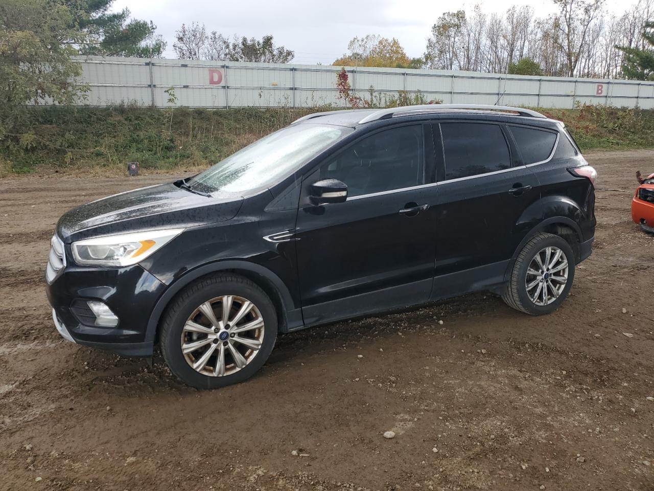 FORD ESCAPE TITANIUM