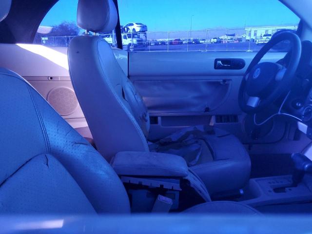 2004 VOLKSWAGEN NEW BEETLE #3281789896