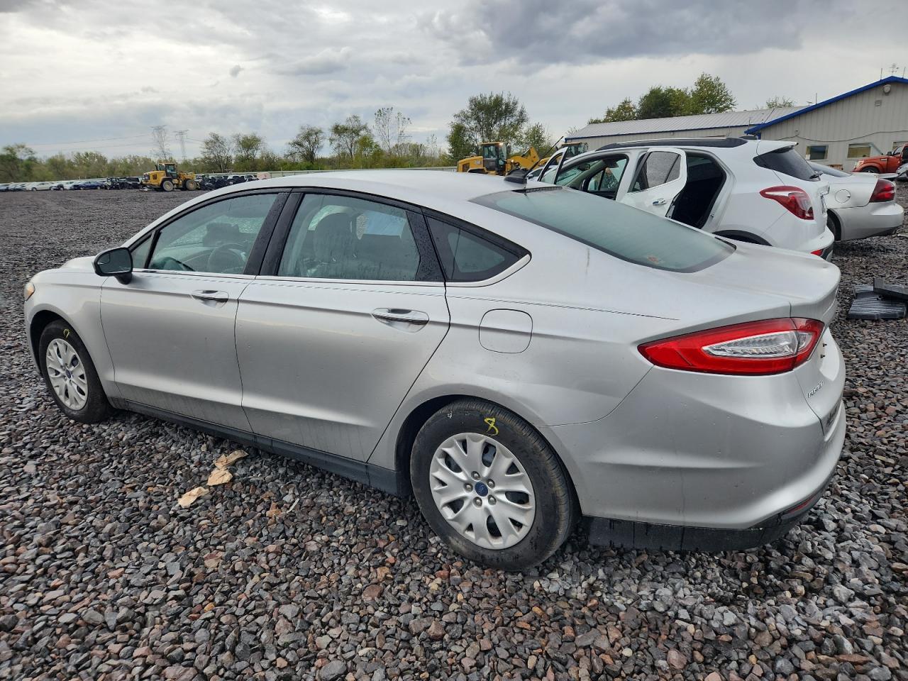 FORD FUSION S
