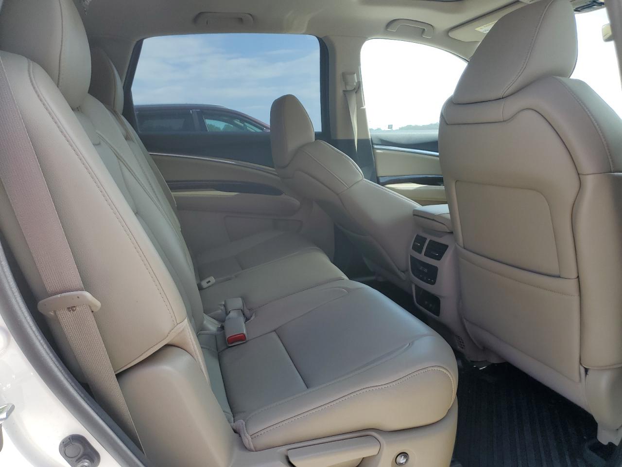 ACURA MDX TECHNOLOGY