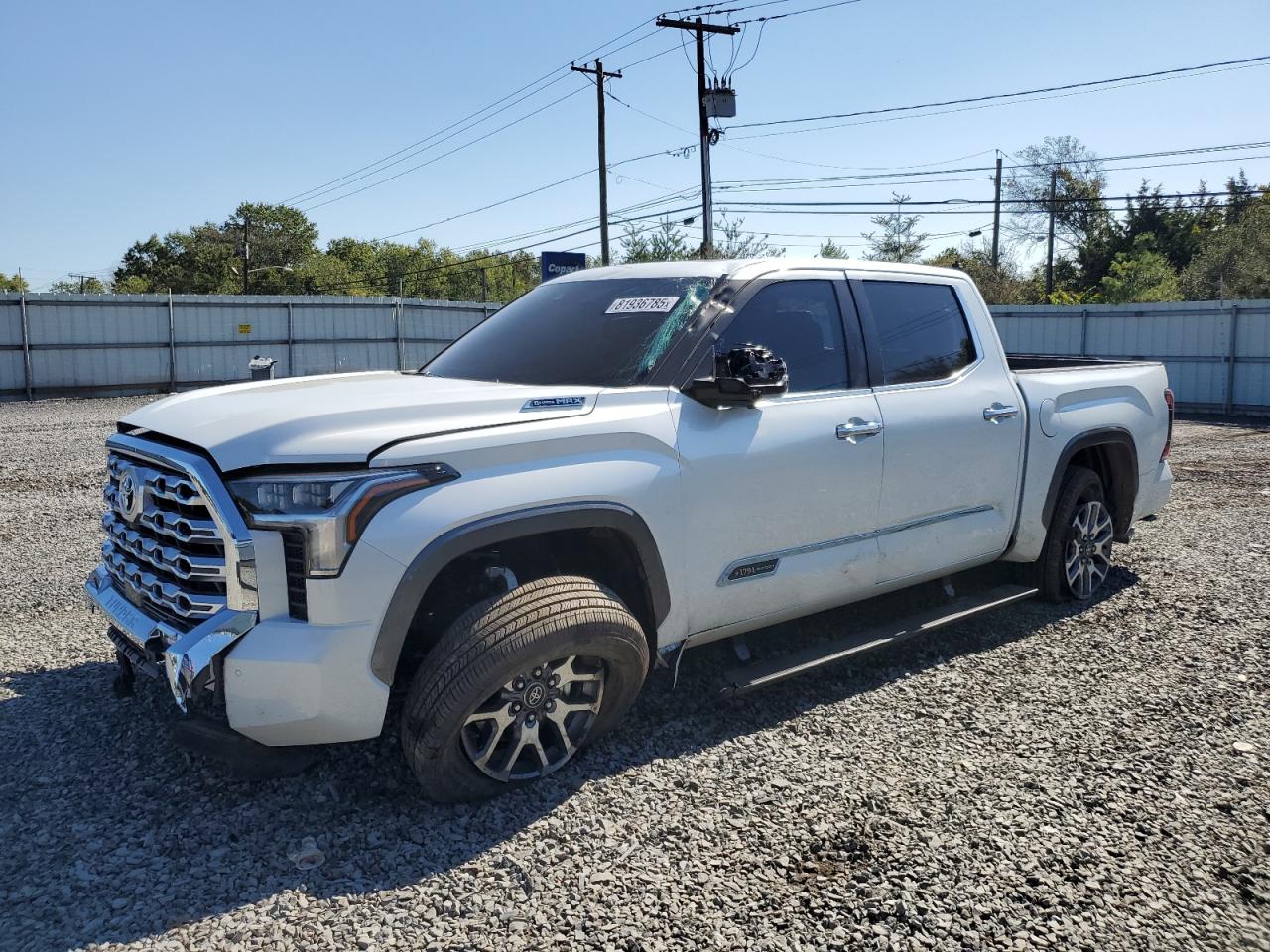 TOYOTA TUNDRA CREWMAX PLATINUM