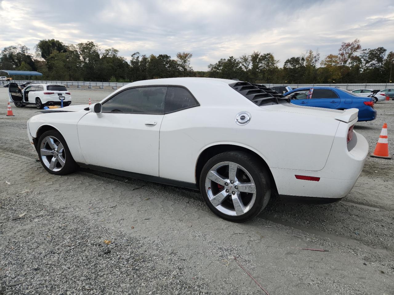 DODGE CHALLENGER